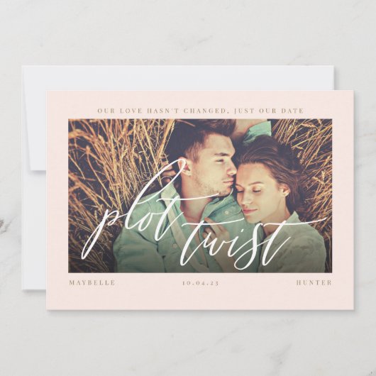 Plot Twist Moderne Minimalistische Kalligrafie & F Save The Date (Voorkant)