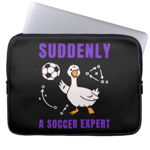 Plotseling een voetbalexpert laptop sleeve