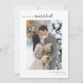 Plotselinge getrouwde minimalistische Winter Wedde Feestdagenkaart (Voorkant)