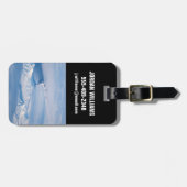 Pluim afkomstig van de vulkaan Kliuchevskoi. Bagagelabel (Voorkant horizontaal)