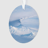 Pluim afkomstig van de vulkaan Kliuchevskoi. Ornament (voorkant)