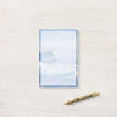 Pluim afkomstig van de vulkaan Kliuchevskoi. Post-it® Notes (Op bureau)