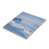 Pluim afkomstig van de vulkaan Kliuchevskoi. Tegeltje (Zijkant)