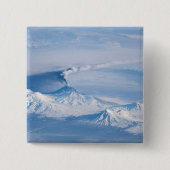 Pluim afkomstig van de vulkaan Kliuchevskoi. Vierkante Button 5,1 Cm (Voorkant)