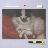 Pluizige Hond Zittend op een Kussen (Gustave Courb Tissuepapier (Craft)