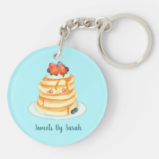 Pluizige pannenkoeken met ahornsiroop, fruit en ro sleutelhanger (Achterkant)