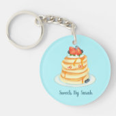 Pluizige pannenkoeken met ahornsiroop, fruit en ro sleutelhanger (Voorkant)