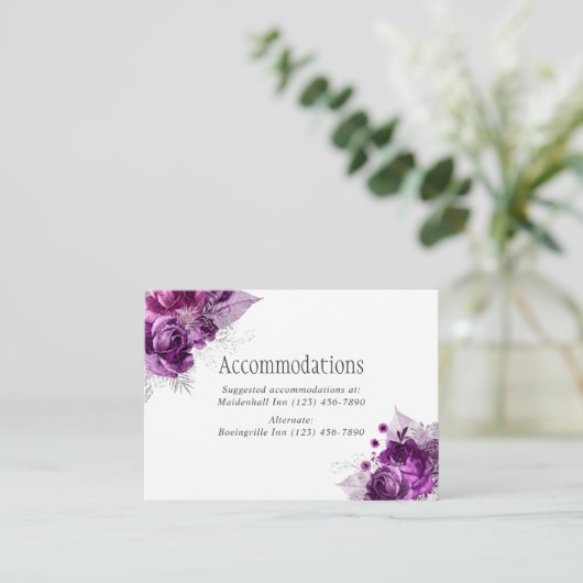 Plum and Navy Waterverf Wedding Accommodations Informatiekaartje (Staand voorkant)