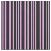 Plum & Black Lines Pattern Stof (Close Up)