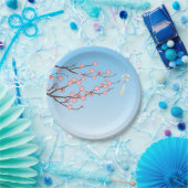 Plum Blossom en Glass Wind Chime op Light Blue Papieren Bordje (Feest)