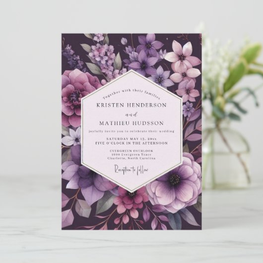 Plum Botanical Romance Wedding Kaart (Staand voorkant)