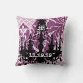 Plum Custom Chandelier Monogram met huwelijksdatum Kussen (Achterkant)
