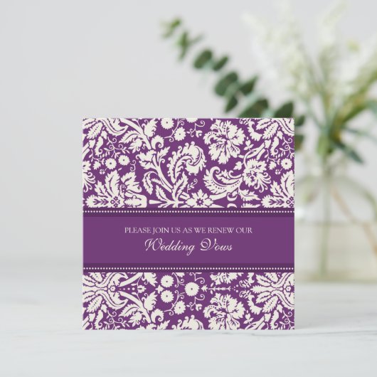 Plum Damask Wedding Vow Renewal Uitnodigingen (Staand voorkant)