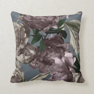 Plum Floral Blend Decorative Pillow Kussen