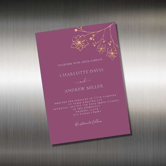 Plum gold floral bruiloft nodigmagneet uit