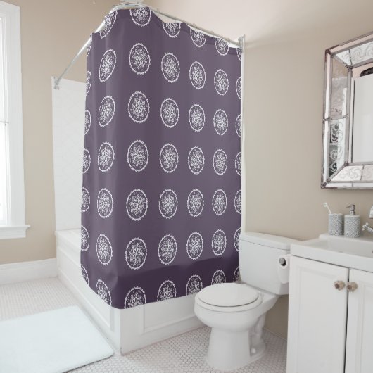 Plum Mandala Douchegordijn (In situ)