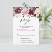 Plum Paars Blush Pink Botanical Floral Wedding RSVP Kaartje (Staand voorkant)
