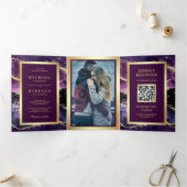 Plum Paars Gold Agate Marble QR Code Weddenschap Drieluik Uitnodiging (Binnen)