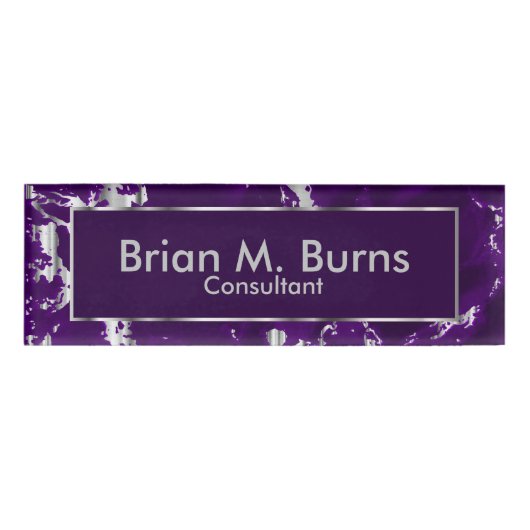 Plum Paars Marble and Silver Texture Design Naambadge (Voorkant)