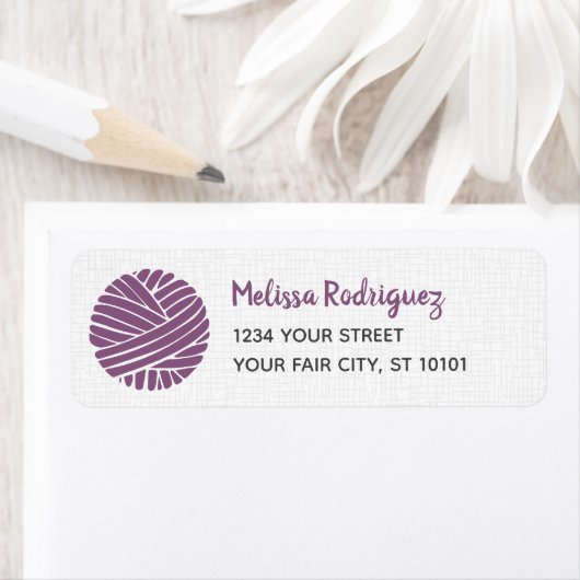 Plum Paars Yarn Ball Return Address Labels (Insitu)