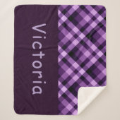 Plum Paarse Plaid Monogram Medium Sherpa Deken (Voorkant)