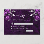 Plum Paarse Zilveren Bloemen Script Wedding RSVP Informatiekaartje (Voorkant)