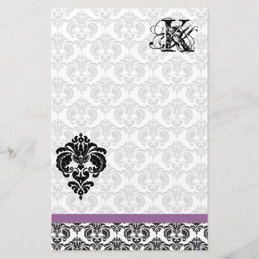 Plum Ribbon Zwart Damast Monogram Gerecycled papie Briefpapier (Voorkant)
