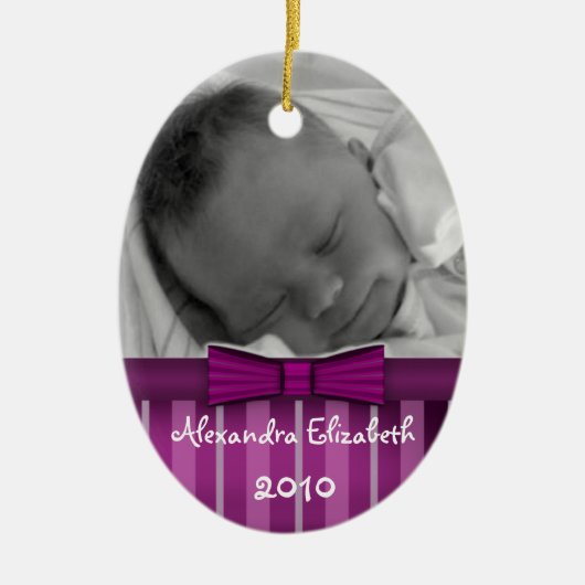 Plum Stripes Baby's Eerste kerstboomversiering Keramisch Ornament (Voorkant)