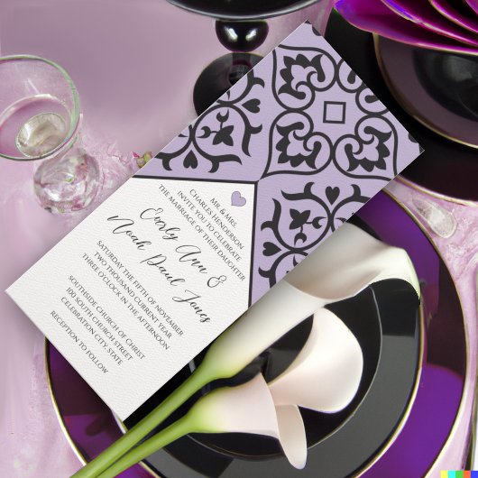 Plum Trim Black Damask Swirls Wedding Invitation Kaart