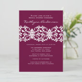 Plum & White Damask Bridal Shower Invitation Kaart (Staand voorkant)