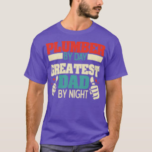 Plumber tegen de beste vader van overdag. t-shirt