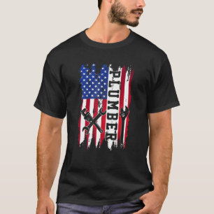 Plumber USA Flag Pipe WFrench Tradesman plumbing P T-shirt