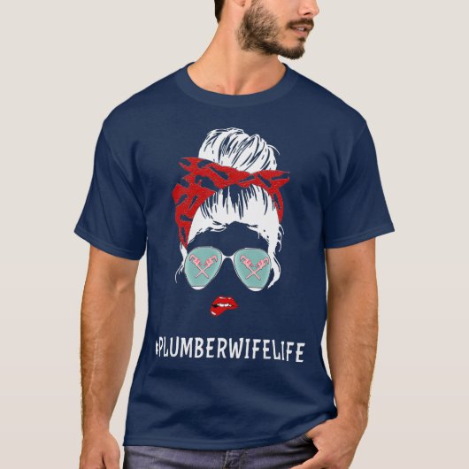 Plumbers Wife Marriage of Jubileum Funny T-shirt (Voorkant)