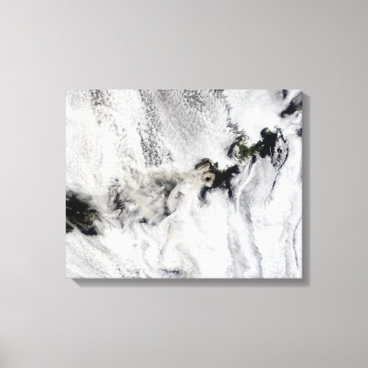 Plume uit Okmok Volcano, Aleutian Islands Canvas Afdruk (Voorkant)