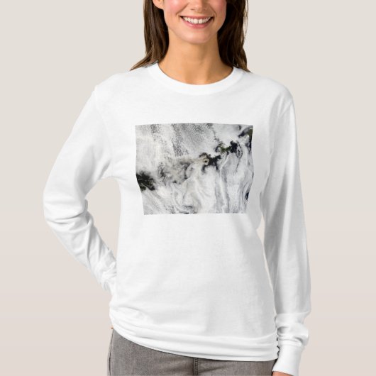 Plume uit Okmok Volcano, Aleutian Islands T-shirt (Voorkant)