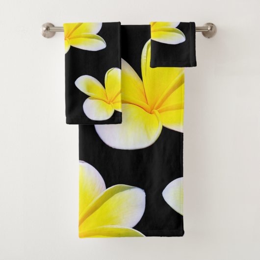 Plumeria Bath Towel Set Bad Handdoek (Insitu)