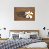 Plumeria op zandstrand, Maui, Hawaii, Verenigde St Canvas Afdruk (Insitu (Slaapkamer))