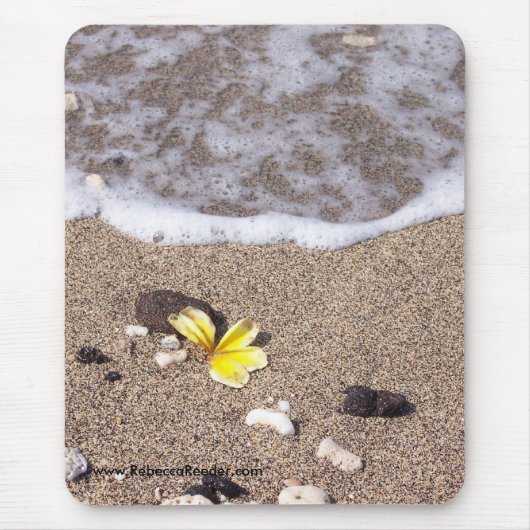 Plumeria Washes Ashore Muismat (Voorkant)