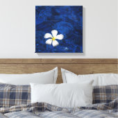 Plumeria witte bloem bloemenpatroon canvas afdruk (Insitu (Slaapkamer))