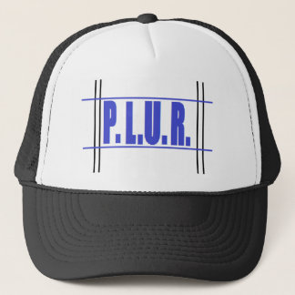 PLUR TRUCKER PET
