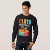 PLUTO Never Forget 1930 2006 Cool Retro Planet Pre Trui (Voorkant volledig)