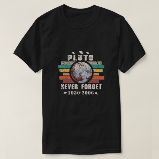 Pluto Never Forget 1936-2006 Planeet t-shirt (Design voorkant)