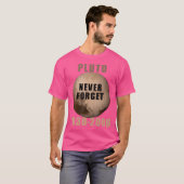 Pluto Nooit Vergeten 1930-2006 Astronomy Science S T-shirt (Voorkant volledig)