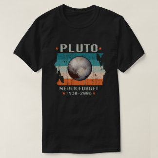 Pluto Nooit Vergeten 1930-2006 T-shirt