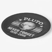 Pluto Nooit Vergeten Papieren Bordje (Gekanteld)