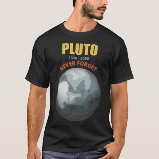 Pluto vergeet nooit cool t-shirt (Voorkant)
