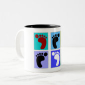 Podiatrist Gifts Popart Design of Feet Tweekleurige Koffiemok (Voorkant links)