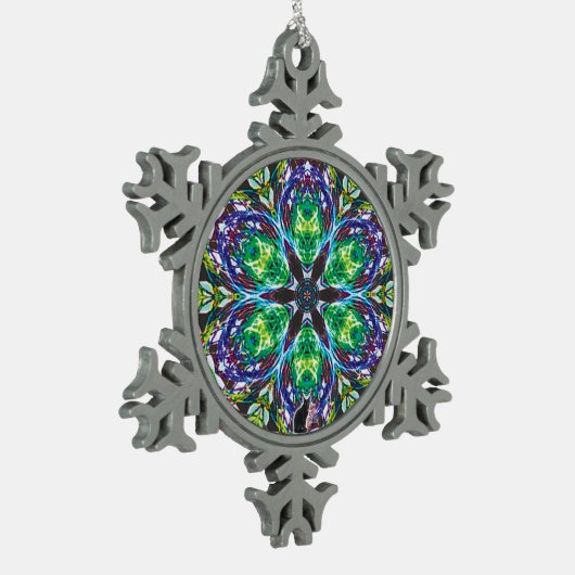 Pods Kaleidoscope Snowflake Ornament (Links)