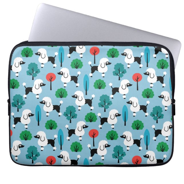 Poedel in het park laptop sleeve (Voorkant)