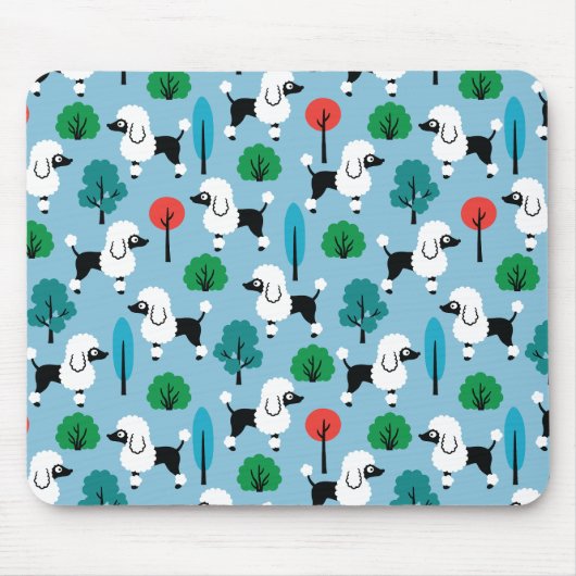 Poedel in het park muismat (Voorkant)